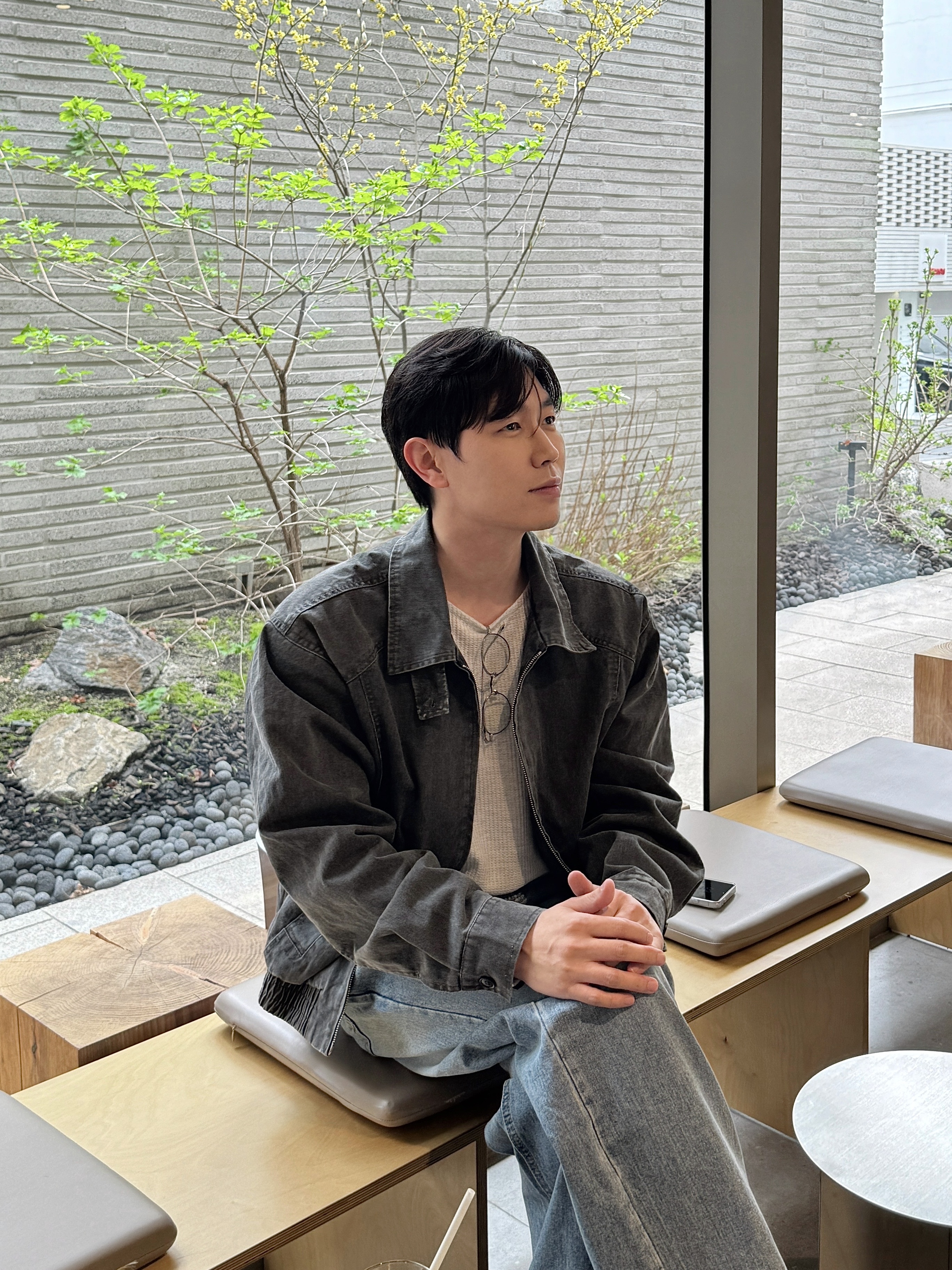 review-725-review-image-2